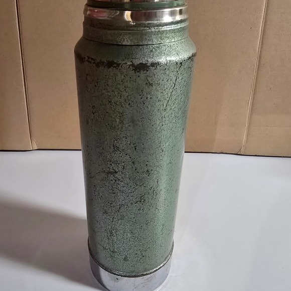 Vintage Aladdin Stanley Thermos A-944C 1 Qt Vacuum Bottle #100 Cup #11 Stopper - Picture 10 of 16